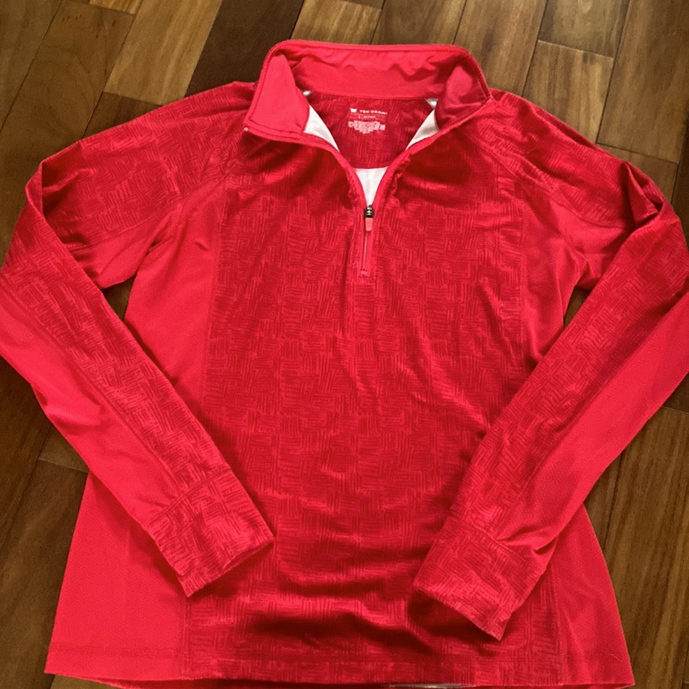 Moisture wicking quarter zip in hot pink size large